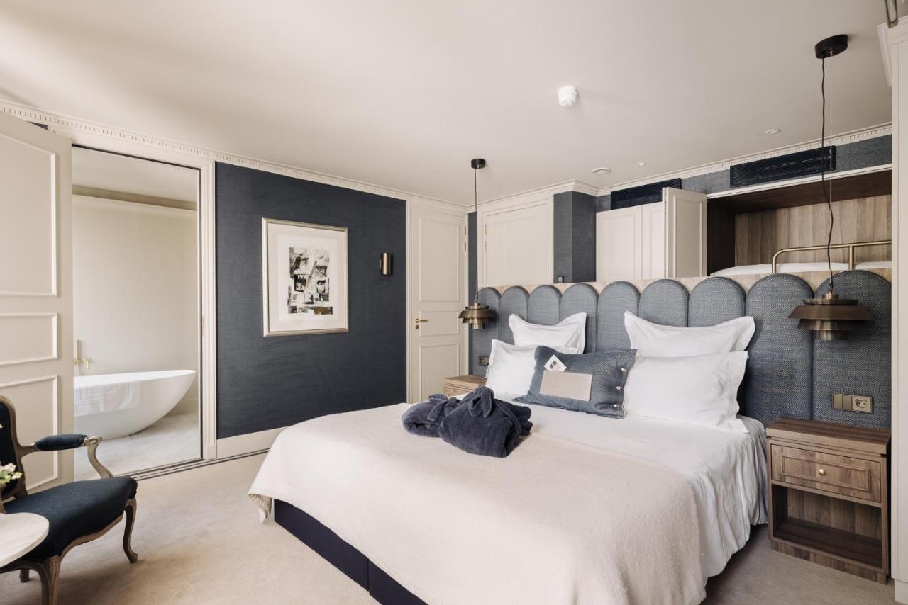אמסטרדם Hotel 717 מראה חיצוני תמונה A bedroom at The Hari