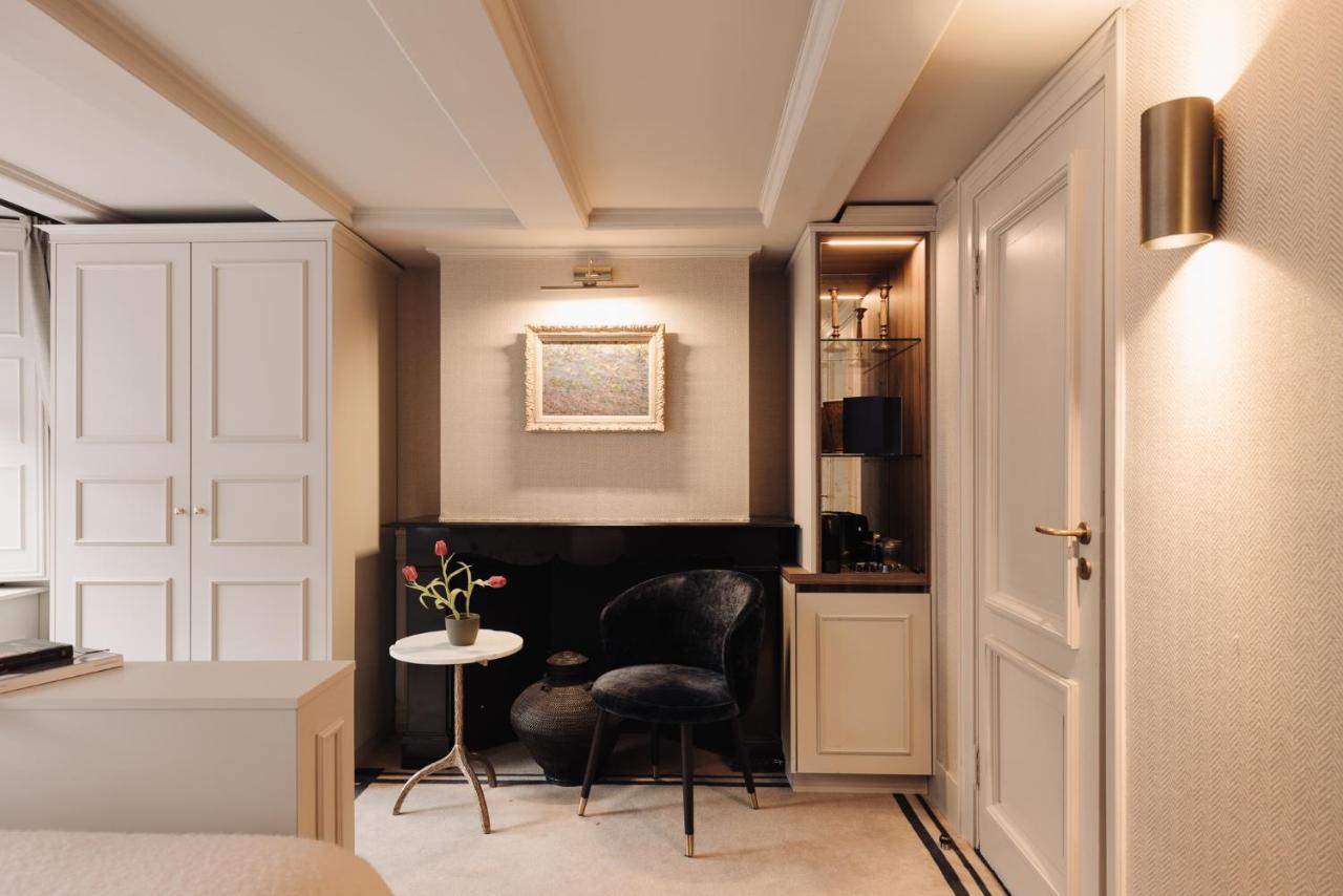אמסטרדם Hotel 717 מראה חיצוני תמונה A room at the hotel